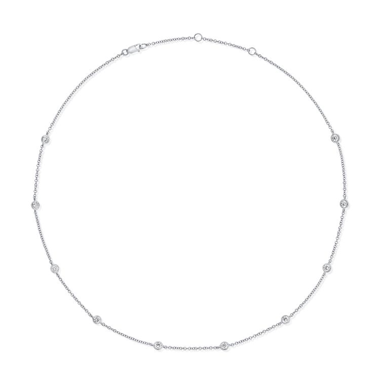 Collier de diamants de laboratoire par cour